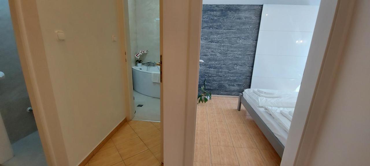 Amulett Suite Apartment Hajdúszoboszló Exterior foto
